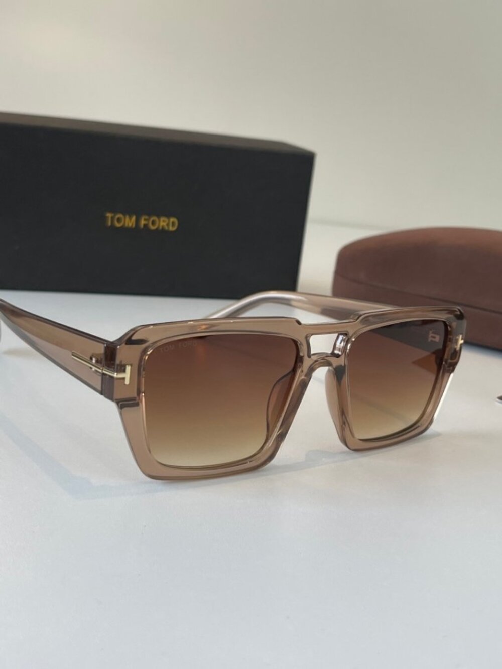🌺TOM FORD🌺 fashionable sunglasses